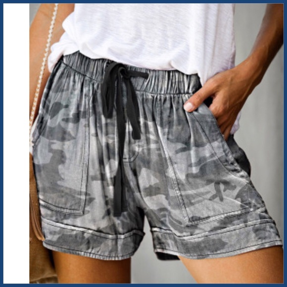 Pants - Gray Camo drawstring shorts